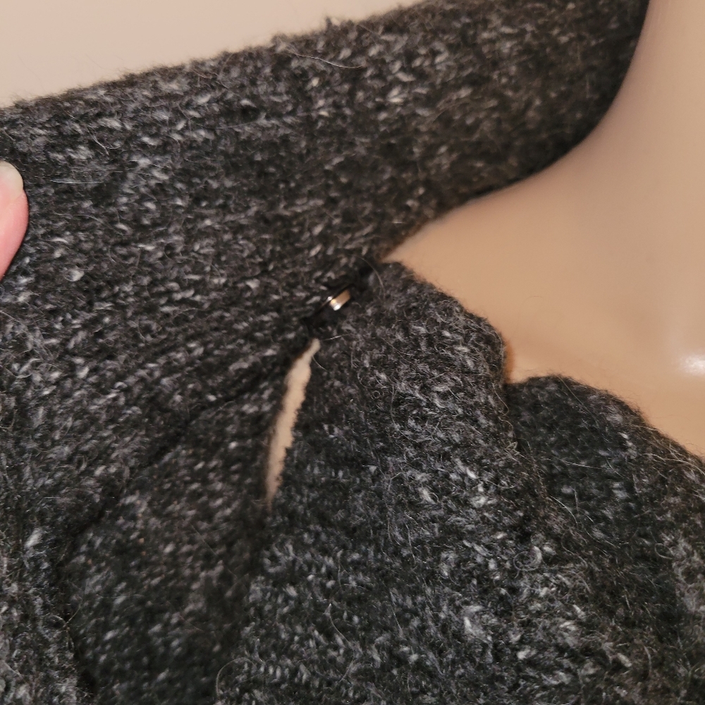 Sweater jacket wrap - Picture 3 of 4